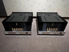 McIntosh MC601 Mono Amplifiers *Used* (2)